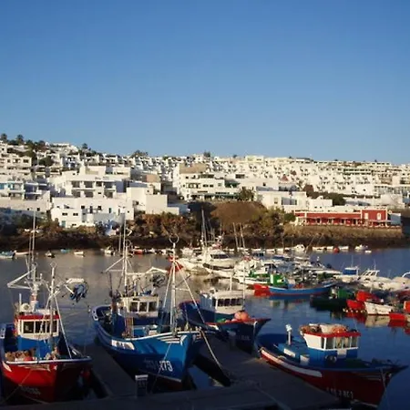 Villa Puerto del Carmen Villa Sleeps 5